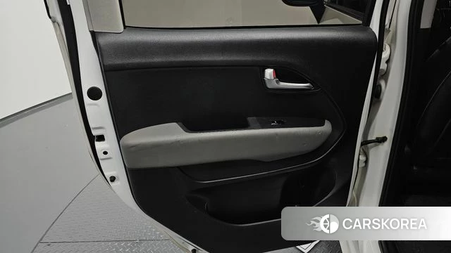 Kia The New Kia Ray id 4986181 из Кореи 17