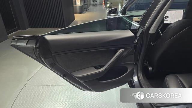 Tesla Model 3 id 4907202 из Кореи 17