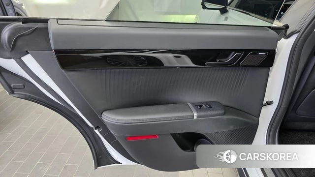 Hyundai Grandeur Hybrid (GN7) id 4700691 из Кореи 17