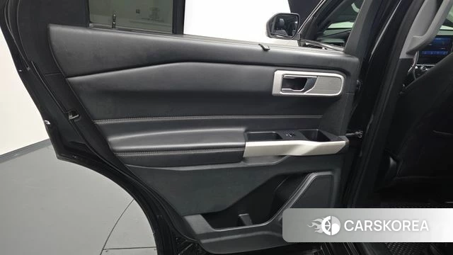 Ford Explorer 6th Generation id 4959290 из Кореи 17