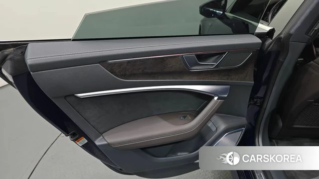 Audi A7 (4K) id 5018326 из Кореи 17