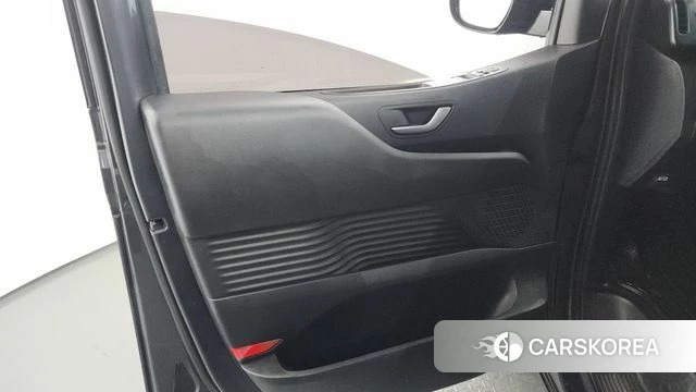 Hyundai Staria id 4567509 из Кореи 17