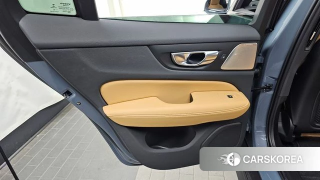 Volvo V60 Cross-Country 2nd Generation id 4518353 из Кореи 18