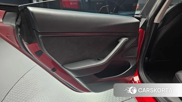 Tesla Model 3 id 4662120 из Кореи 17