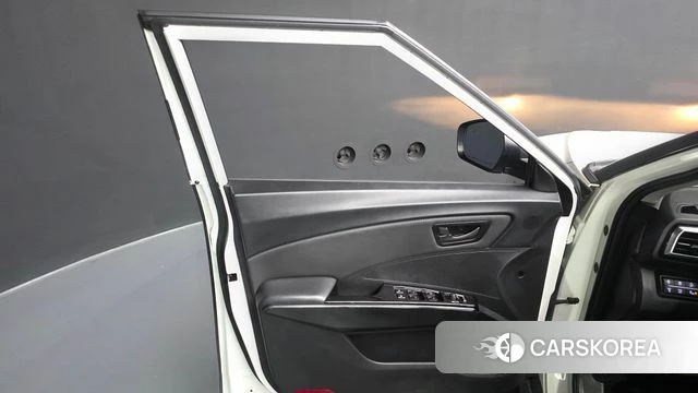 Ssangyong The New Tivoli Air id 4950755 из Кореи 17