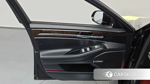 Genesis G90 id 5013160 из Кореи 17