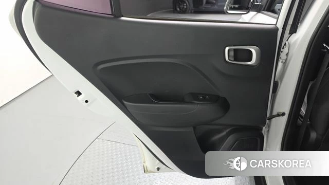 Hyundai Venue id 5041425 из Кореи 17