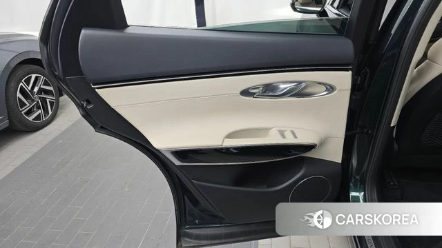 Genesis GV70 id 4987133 из Кореи 17