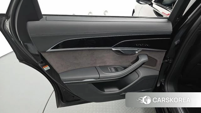 Audi A8 (D5) id 4950910 из Кореи 17