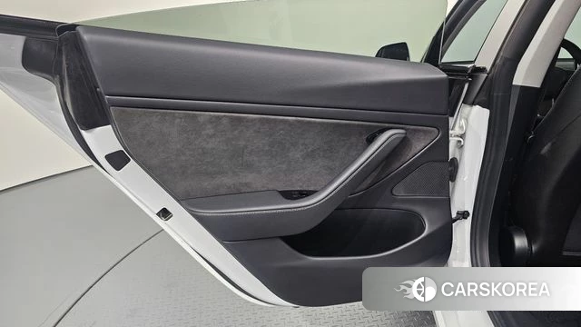Tesla Model 3 id 4780417 из Кореи 17