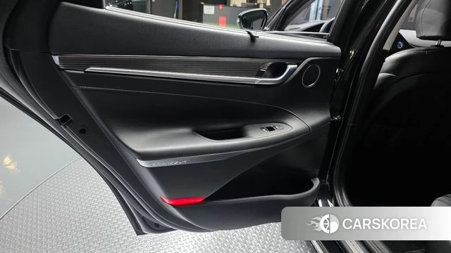 Hyundai Grandeur IG Hybrid id 4952993 из Кореи 17