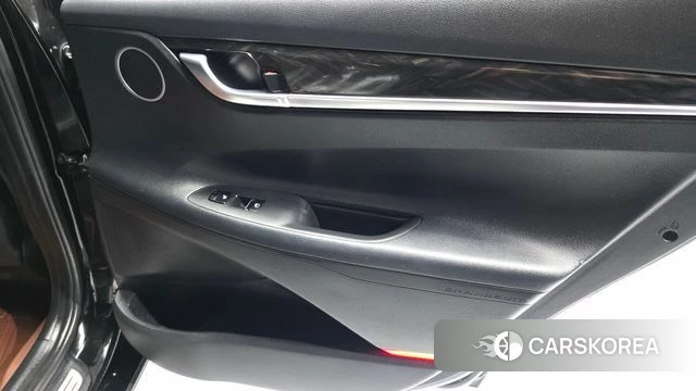 Hyundai Grandeur IG id 4982945 из Кореи 17
