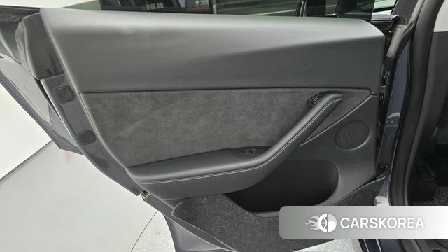 Tesla Model Y id 5022834 из Кореи 17