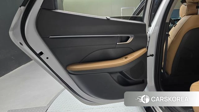 Hyundai Sonata Hybrid (DN8) id 4977672 из Кореи 17
