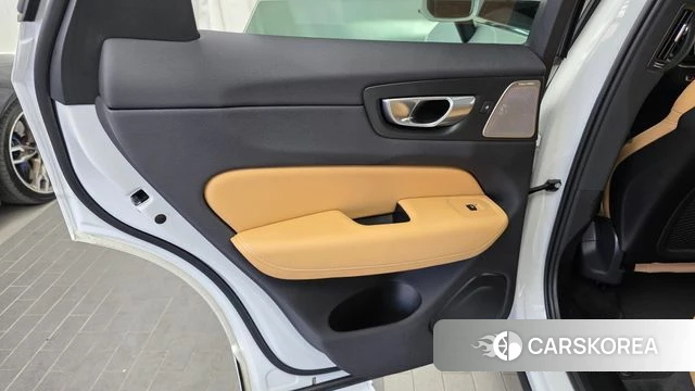 Volvo XC60 second Generation id 4898292 из Кореи 17