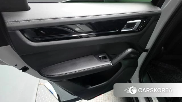 Porsche Cayenne (PO536) id 4942988 из Кореи 17
