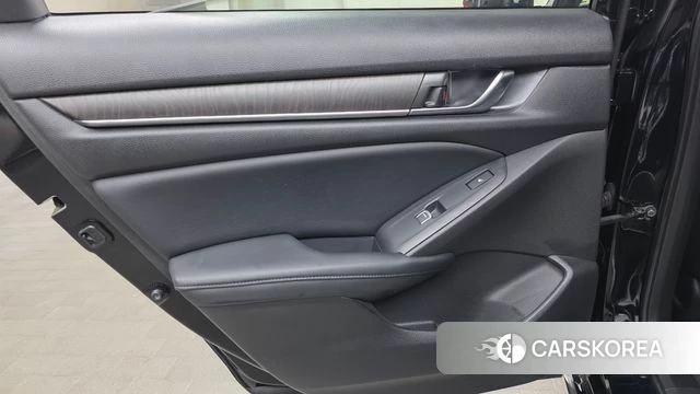 Honda Accord 10th Generation id 4918810 из Кореи 17