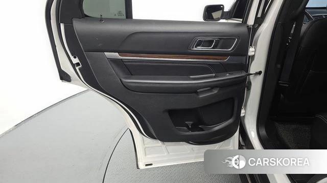 Ford Explorer id 4918800 из Кореи 17