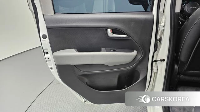Kia The New Kia Ray id 4893336 из Кореи 17