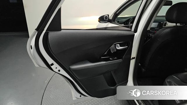 Kia Niro EV id 5003897 из Кореи 17