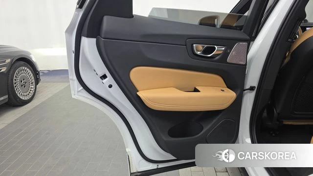 Volvo XC60 second Generation id 4990398 из Кореи 17
