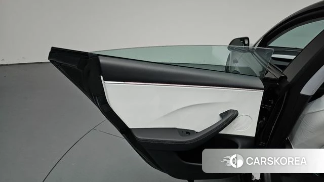 Tesla Model 3 id 5011414 из Кореи 17