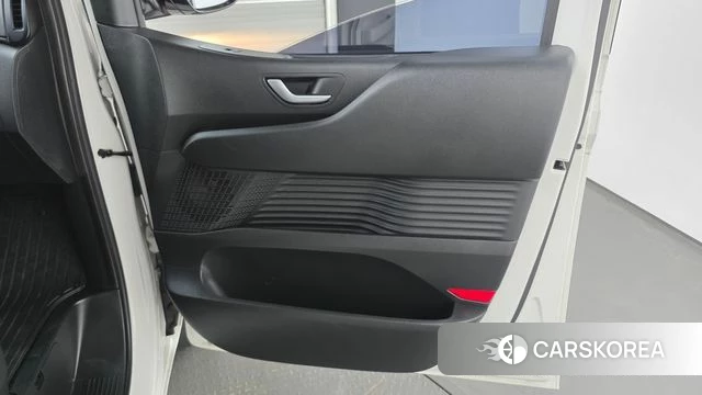 Hyundai Staria id 5027593 из Кореи 17