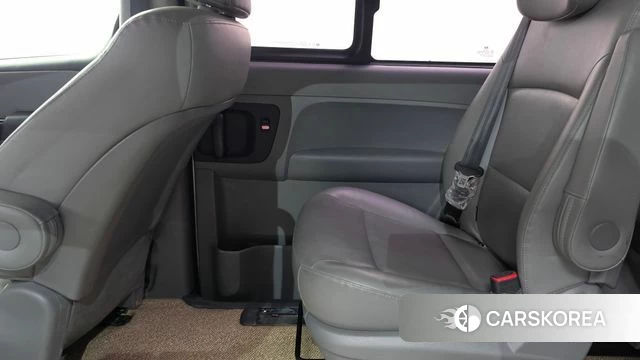 Hyundai The New Grand Starex id 4967371 из Кореи 17