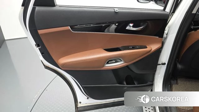 Kia The New Sorento id 5041631 из Кореи 17