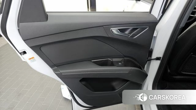 Audi Q4 e-Tron (F4) id 4905565 из Кореи 17