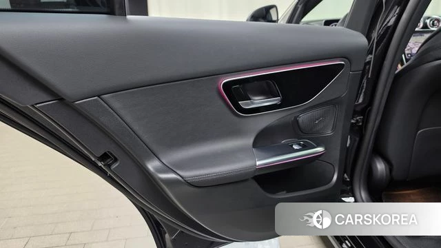 Mercedes-Benz C-Class W206 id 5027306 из Кореи 17