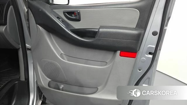 Hyundai The New Grand Starex id 5029470 из Кореи 17