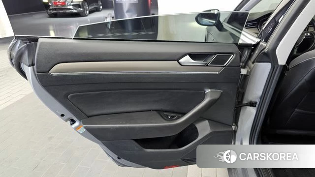Volkswagen Arteon id 5028841 из Кореи 17