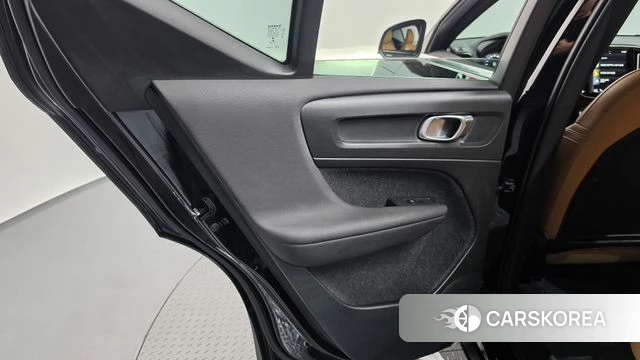 Volvo XC40 id 4906765 из Кореи 17