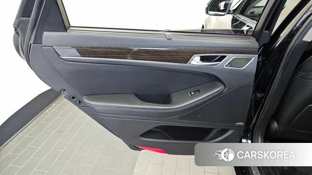 Genesis G80 id 4977706 из Кореи 17