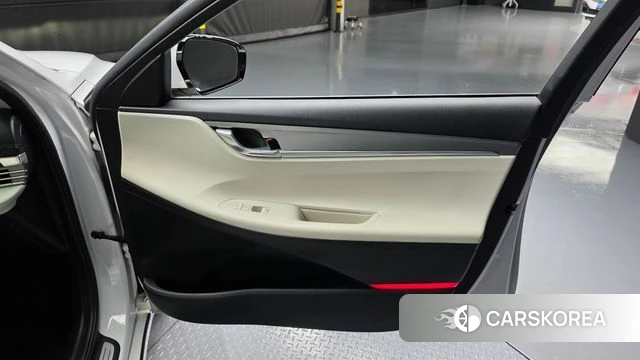 Hyundai The New Grandeur IG id 5022183 из Кореи 17