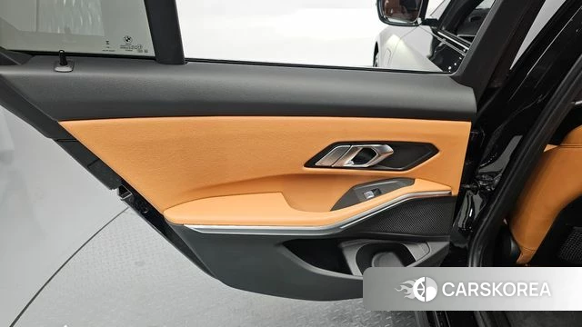 BMW 3 Series (G20) id 4991034 из Кореи 17