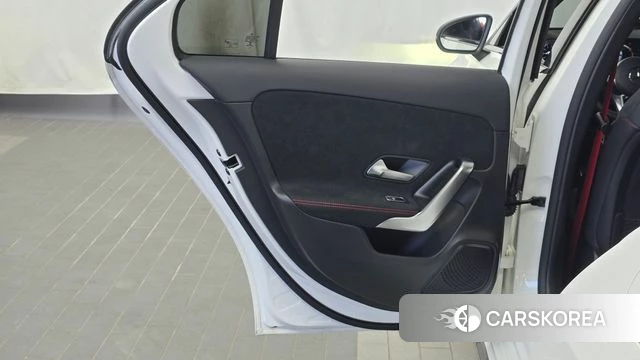 Mercedes-Benz A-Class W177 id 5047755 из Кореи 17