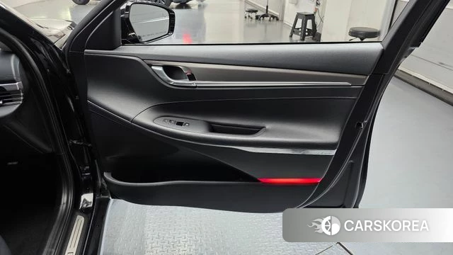 Hyundai The New Grandeur IG id 4987562 из Кореи 17