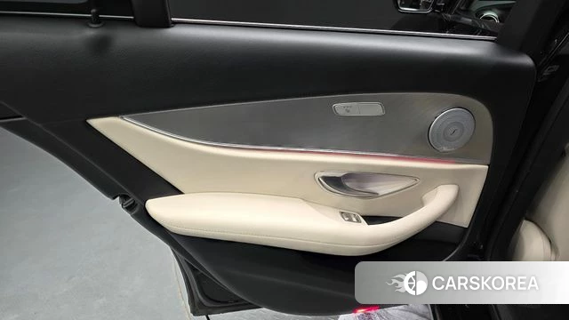 Mercedes-Benz E-Class W213 id 4993275 из Кореи 17
