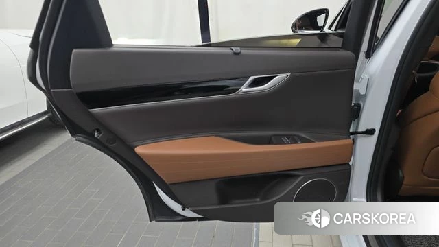 Genesis G80 (RG3) id 5041017 из Кореи 17