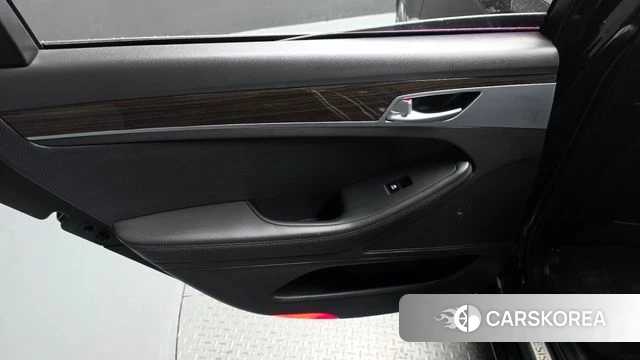 Genesis G80 id 5054723 из Кореи 17