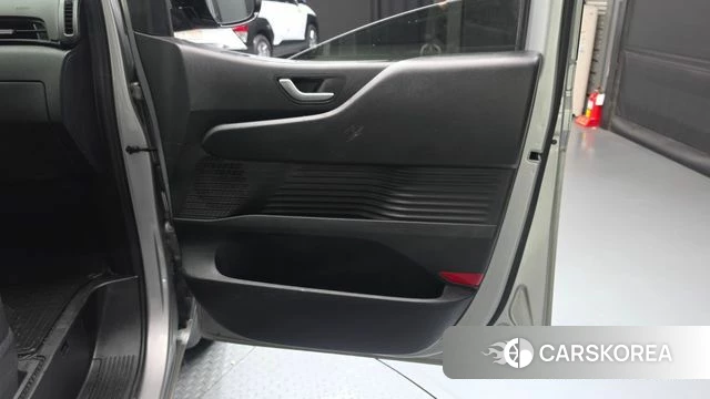 Hyundai Staria id 4997396 из Кореи 17