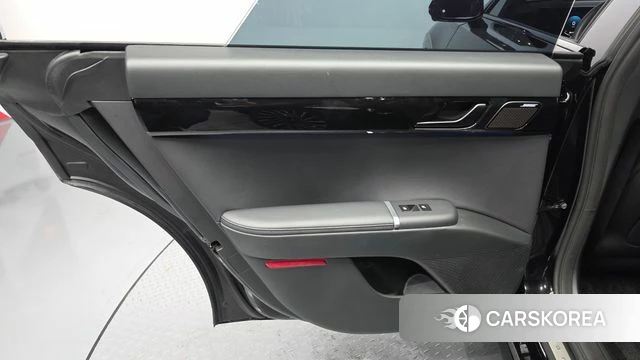 Hyundai Grandeur Hybrid (GN7) id 4921183 из Кореи 17