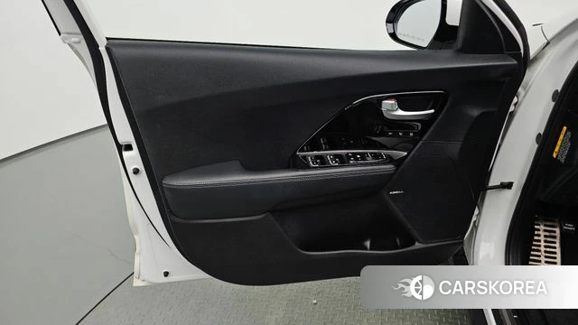 Kia Niro id 5004508 из Кореи 17