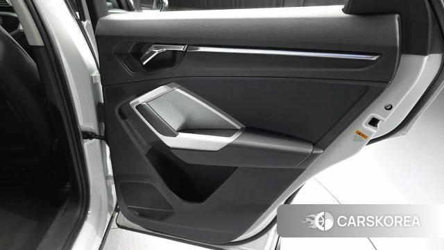 Audi Q3 (F3) id 5059247 из Кореи 17