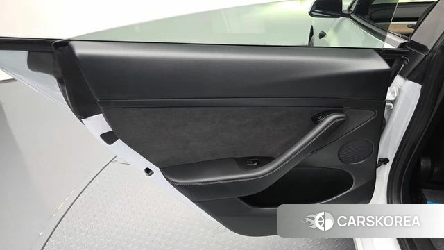 Tesla Model 3 id 4997696 из Кореи 17