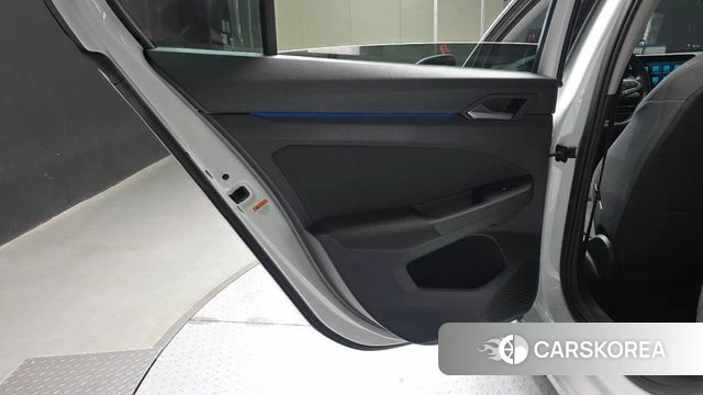 Volkswagen Golf 8th Generation id 5003054 из Кореи 17