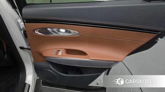 Genesis GV70 id 4976128 из Кореи 17