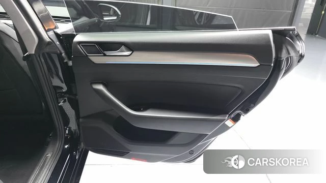 Volkswagen Arteon id 4937377 из Кореи 17